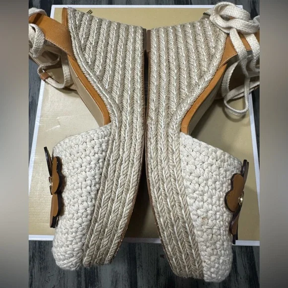 Michael Kors Women’s Kit Closed Toe Macrame and Jute Wedge With Floral Appliqué - Picture 11 of 15